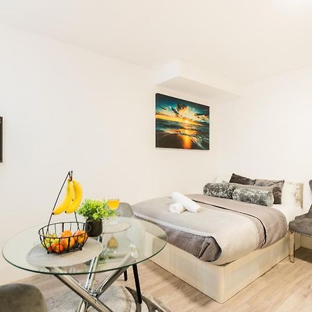 Stylish Studio Near Kensal Green Лондон Экстерьер фото