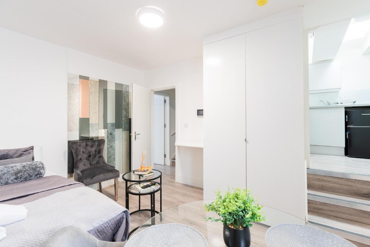 Stylish Studio Near Kensal Green Лондон Экстерьер фото